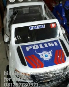 Mobil Aki Polisi