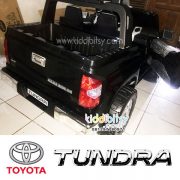 Toyota Tundra-hitam-3